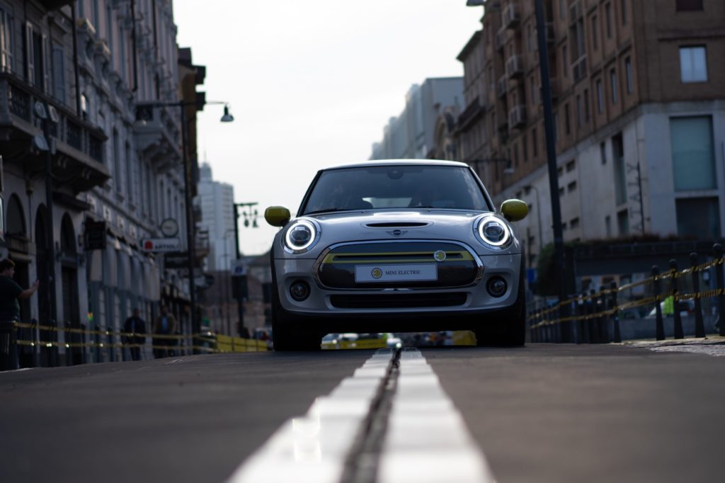 Nuova griglia Mini Cooper SE