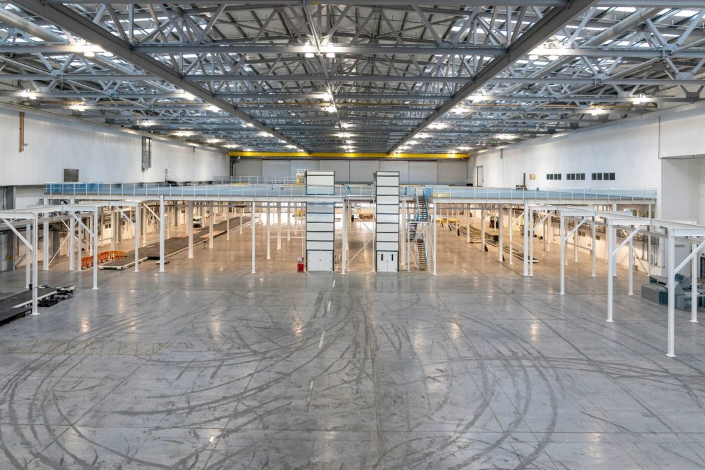 Stabilimento Aston Martin