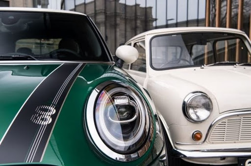 Mini Cooper 60 anni