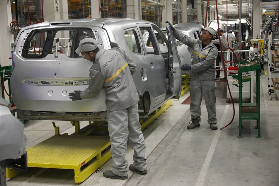 È una Dacia Lodgy la milionesima vettura dello stabilimento di Tangeri