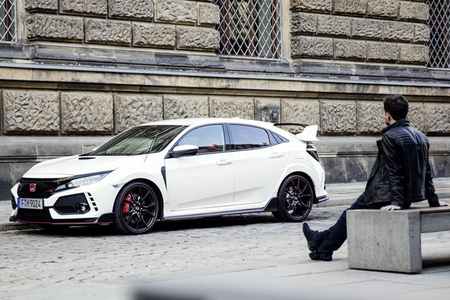 Civic Type R ritorna svettando nella classifica delle sportive.