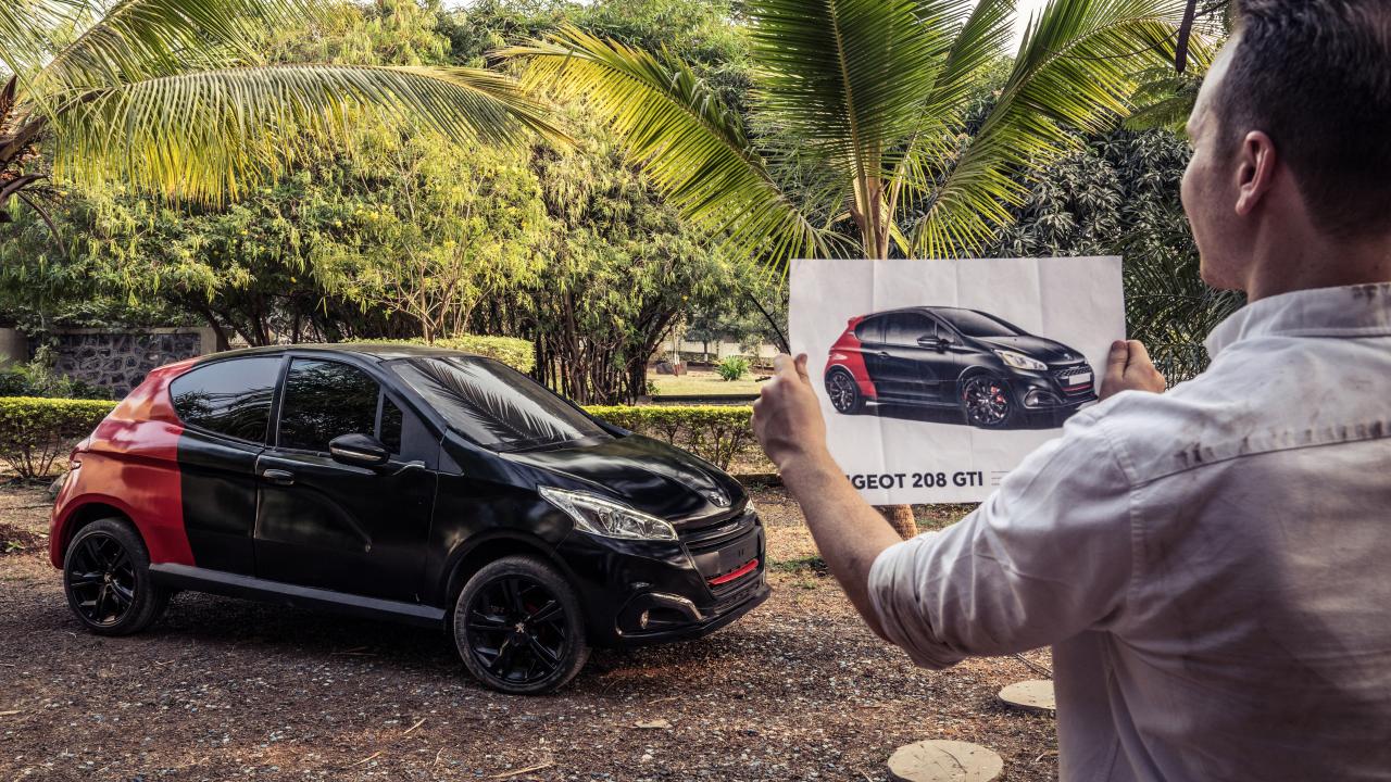 Peugeot 206 compie 20anni e una Ambassador diventa GTI