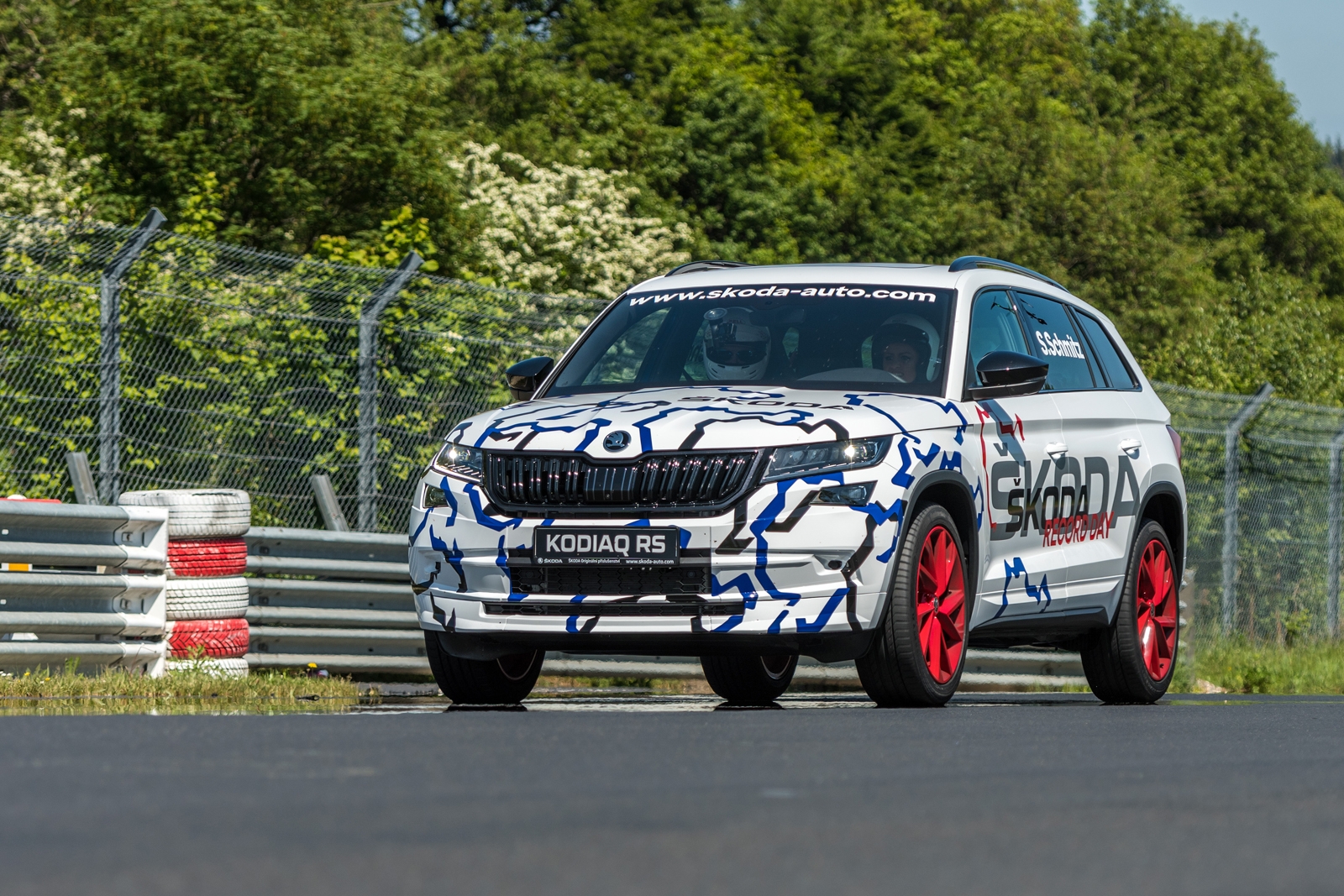 Skoda Kodiaq RS nuovo record al Nurburgring