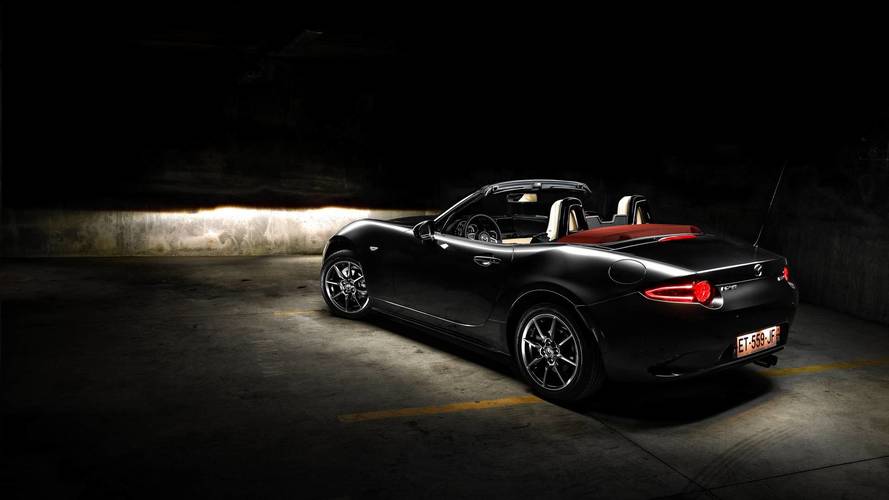 Nuova Mazda MX-5 rinnovata e più guidabile