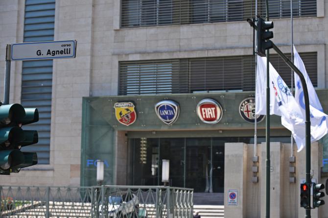 Giornata nera per FCA in borsa1 min read