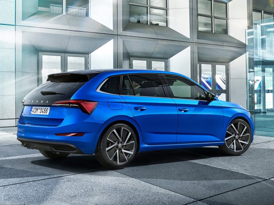 Skoda punta in alto con la Scala