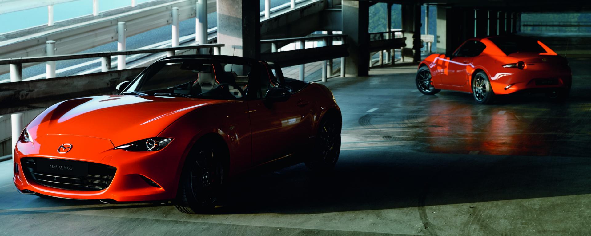 La Mazda Mx-5 compie 30anni e si veste di arancio1 min read