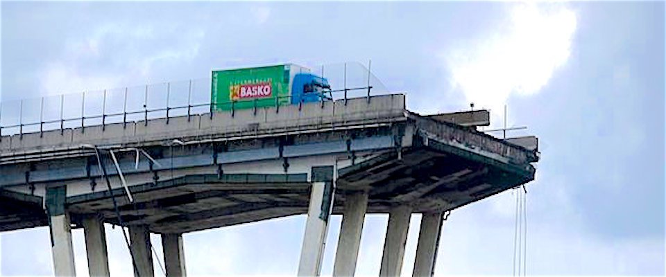 Il Volvo della Basko simbolo del Morandi
