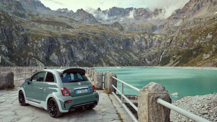 I 70 anni di Abarth in una 595…