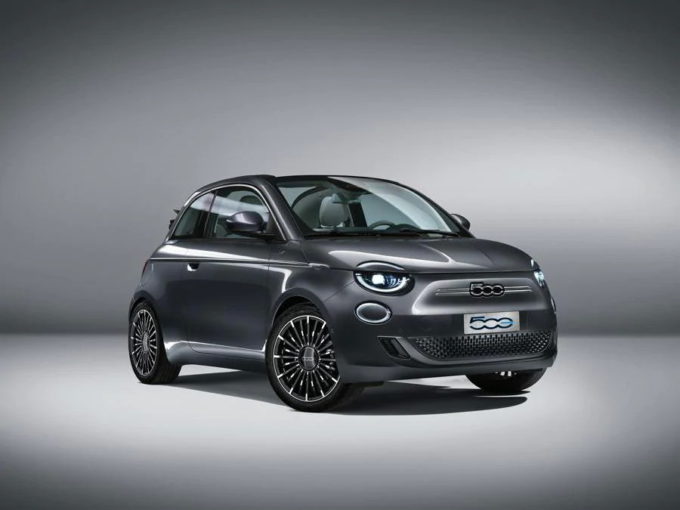 Arriva la Nuova Fiat 500 Elettrica ed è subito rivoluzione!