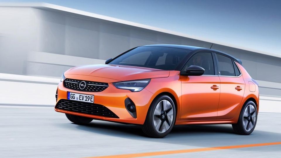 L’Opel Corsa si elettrifica