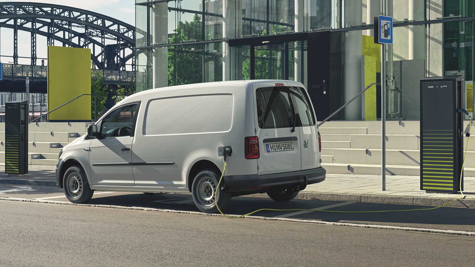 ABT con la nuova e-Line crea il Volkswagen e-Caddy