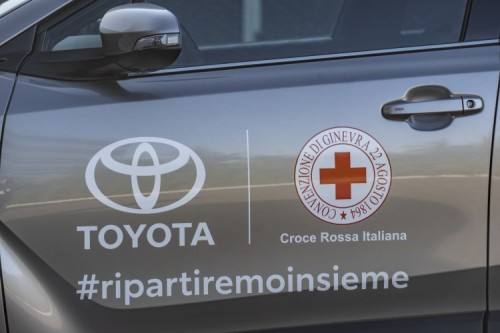 Toyota Croce Rossa Loghi