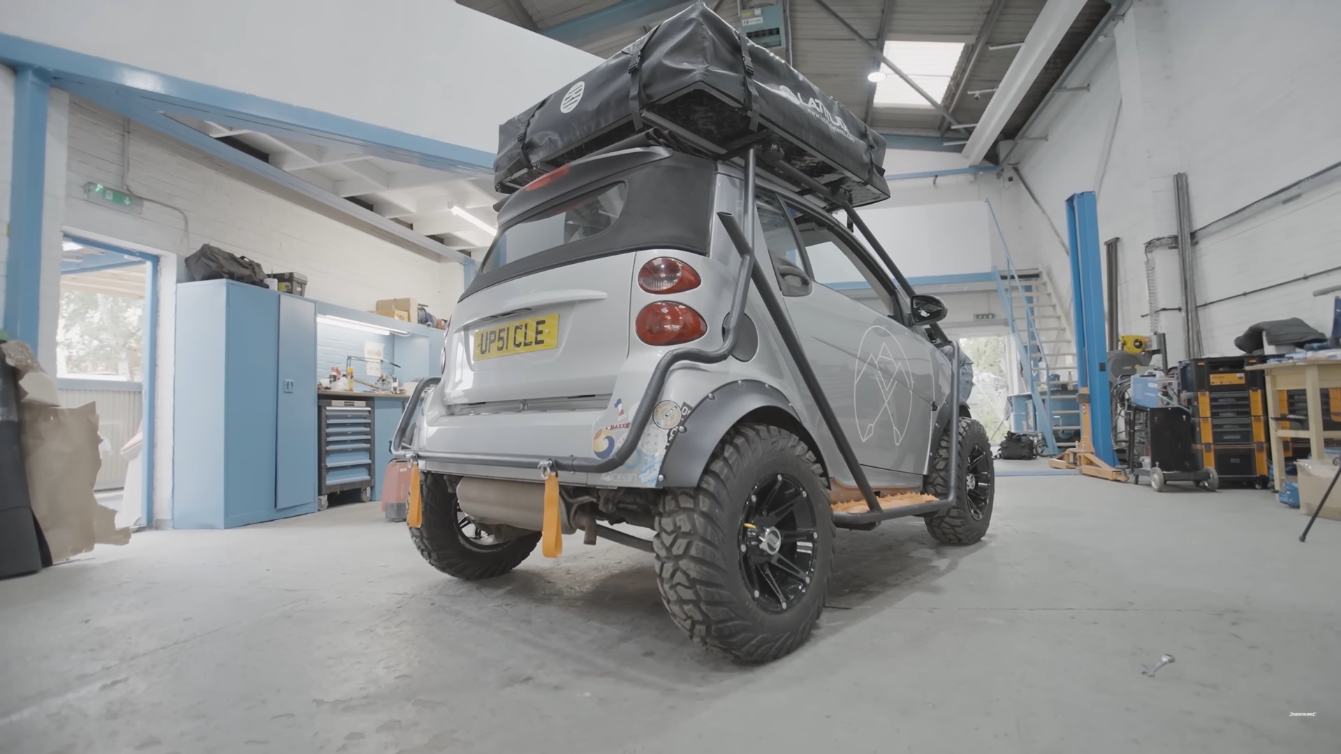Il camper fuoristrada più piccolo a mondo? Una Smart Fortwo!